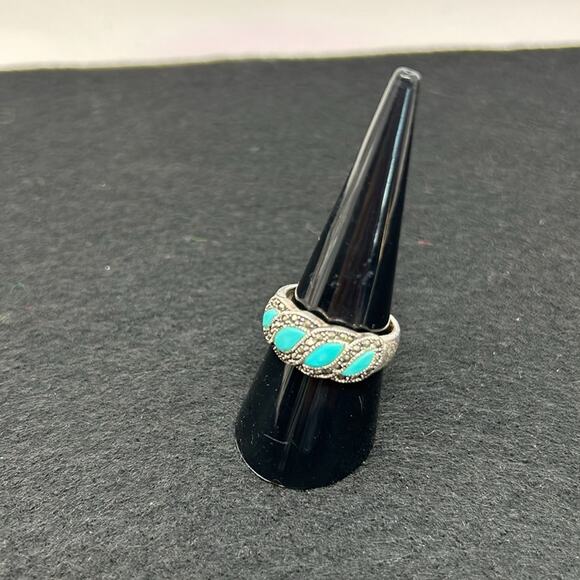 925 Sterling Silver Women's Turquoise Stone with Pave Accents Size 71/2 - Picture 5 of 8